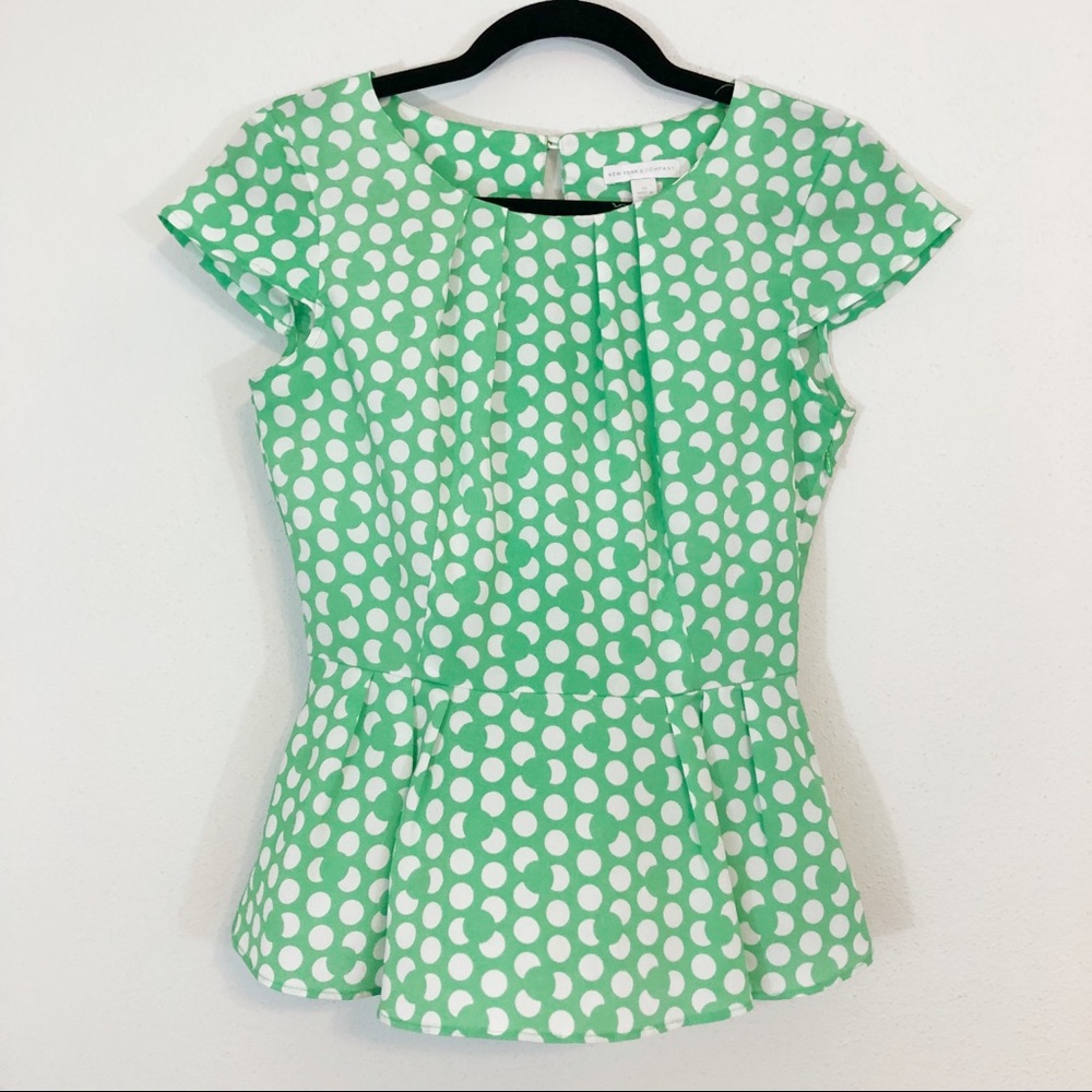 New York & Company green white dots top peplum XS